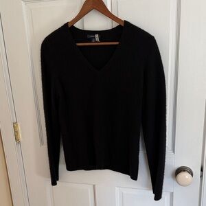Land’s End Cashmere Classic Black V-Neck Sweater